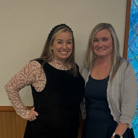 Meet your Posher, Shellie - Picture 2 of 4